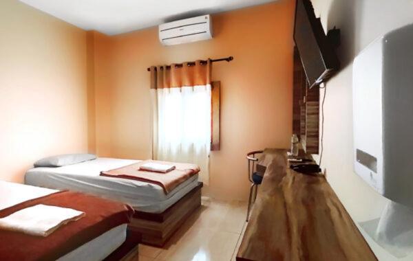 Hotel Syariah Larismanis Semarang Eksteriør billede